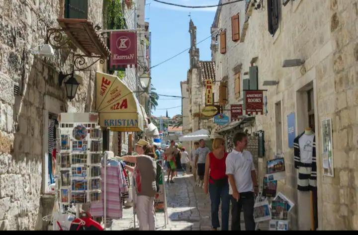 Lux Trogir Exterior foto